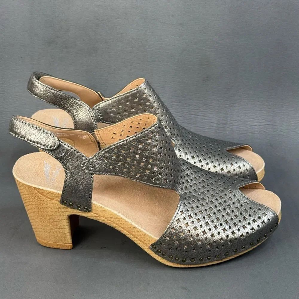 Dansko Teagan Gunmetal sandals shoes womens size 7.5 (38)